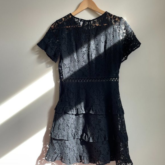 Divided H&M Lace Layered Eyelet Ruffled Dress sz 6 - Picture 8 of 9